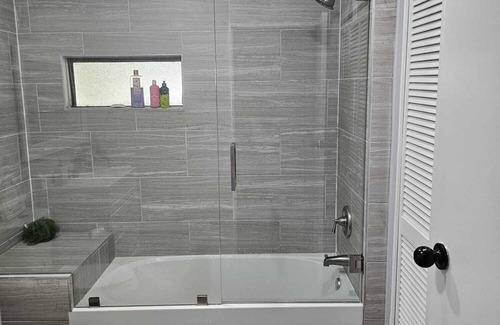 Buckingham Other | Farm Cottage Countryside