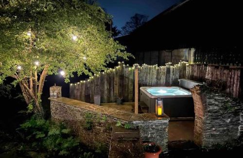 Clearbrook Apartment | Farm Cottage
