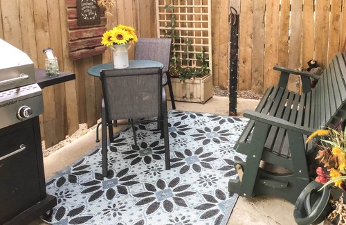 Goshen Apartment | Farm Living w/Fresh Harvest: Goshen Studio!