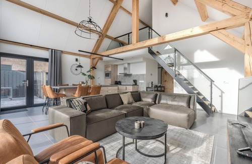 Baarle-Nassau Resort | Farm Lodge 708 - Three Bedroom Resort, Sleeps 6
