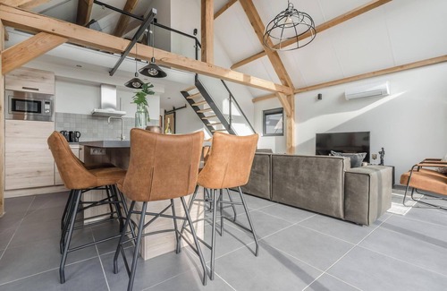 Baarle-Nassau Resort | Farm Lodge 708 - Three Bedroom Resort, Sleeps 6