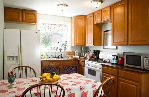 Rainbow CDP Cottage | Farm Stay Bungalow And Hot Tub
