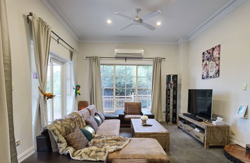 Inman Valley House | Farm Stay - Wild Country Retreat@Inman Valley