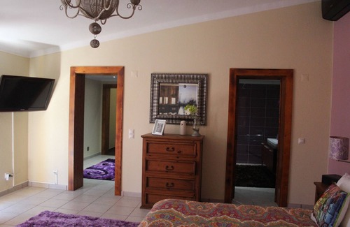Palhais Other | Farm with 6000 meters square, with green areas, swimming pool in quiet.