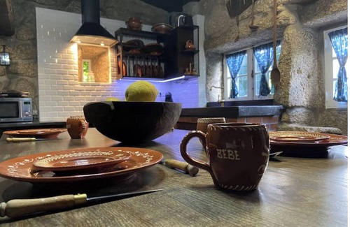 Portela Cottage | Farm with magnificent scenery near Gêres