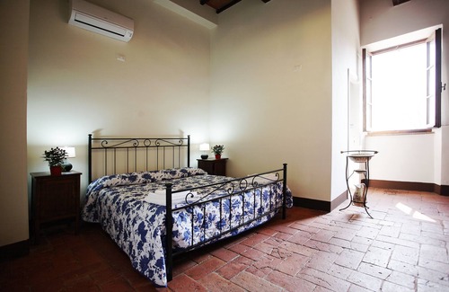 Montepulciano Other | Farmhouse Le Stringaie