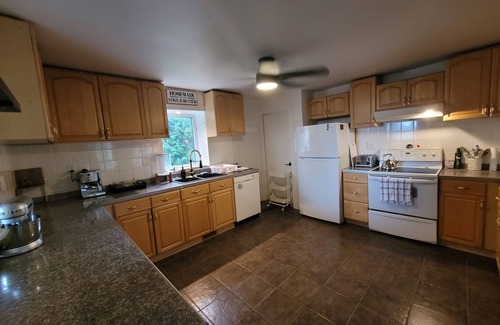 Windham Centre Other | Farmhouse 10 Minutes From The Beach!n3 Bedrooms, 1 Bath, beautiful location
