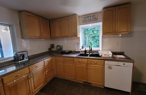 Windham Centre Other | Farmhouse 10 Minutes From The Beach!n3 Bedrooms, 1 Bath, beautiful location