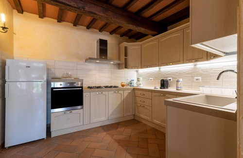 Cortona Other | Farmhouse 'Agriturismo Cuiano La Stella' with Mountain View, Shared Pool and Wi-Fi