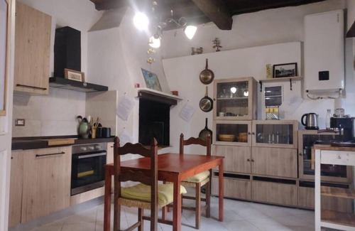 Pelago Apartment | "farmhouse Apartment: La Casa di Polly"