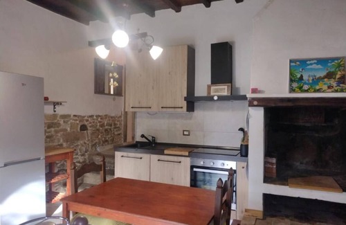 Pelago Apartment | "farmhouse Apartment: La Casa di Polly"