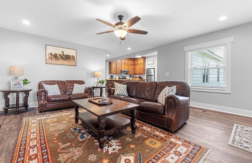 Fort Valley Other | Farmhouse at Magnolia Valley