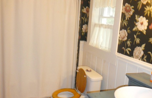Pond Eddy Other | Farmhouse by the Delaware