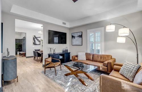San Marco House | Farmhouse chic in San Marco - 5 min to downtown