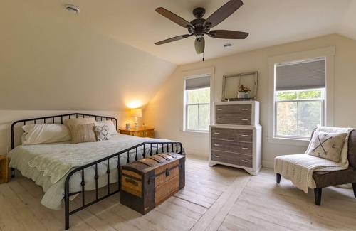Pictou County Other | Farmhouse feel with all the amenities of home! Water access from large property!