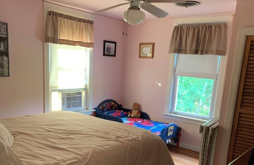 Narrowsburg Other | Farmhouse in a picturesque setting and within fifteen minutes to bethel woods