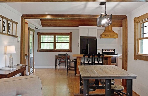 King Other | Farmhouse just minutes from Hanging Rock, sister property next door ID#3934130