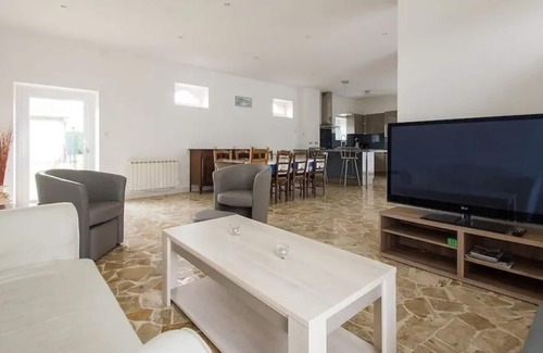 Meillac House | Farmhouse near Mt St Michel, St Malo, Dinan
