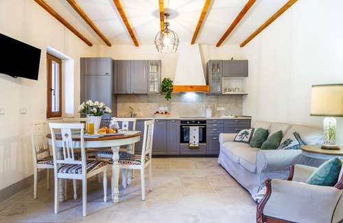 Marina di Grosseto Other | Farmhouse 'Villetta Fiume' with Shared Pool, Wi-Fi and Air Conditioning