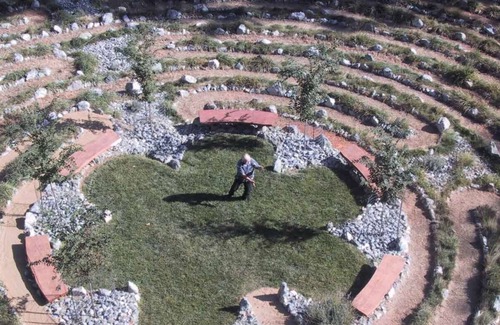 Georgetown Other | Farmhouse w/yoga studio, 1 acre pond, gigantic labyrinth, multiple hiking trails