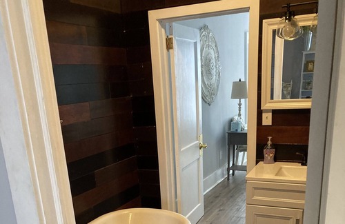 Johnson City House | Farmhouse with game room, creek and fire pit