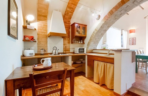 Gavignano Cottage | Farmhouse With Swimming Pool in Poggibonsi