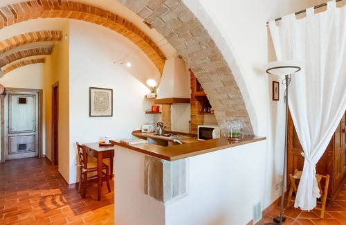 Gavignano Cottage | Farmhouse With Swimming Pool in Poggibonsi