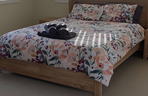 Braunstone Other | Farmstay Farm Experience - close to Grafton CBD. Quiet and peaceful large house