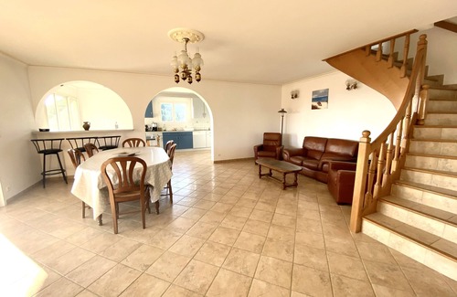 Bastelicaccia Villa | Farnienté and sunset on the Gulf of Ajaccio and the Sanguinaires Islands
