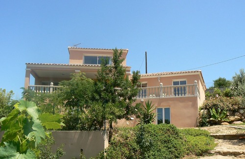 Bastelicaccia Villa | Farnienté and sunset on the Gulf of Ajaccio and the Sanguinaires Islands