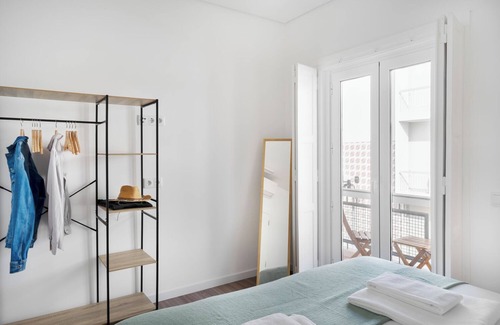 Se House | Faro DAZ House by Get Your Stay