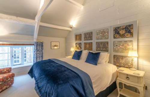 Burford House | Farthingdales