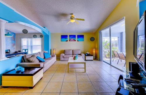 Eagle Pointe South House | Fascinating Lake View With Private Pool And Game-Room, Near Disney!
