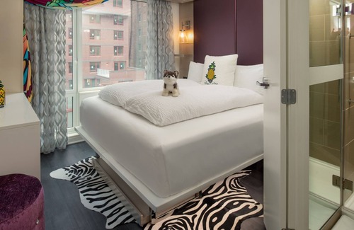Garment District Hotel | Fashionista King Space, Artsy Boutique Hotel: Relaxing Stays, Near Broadway
