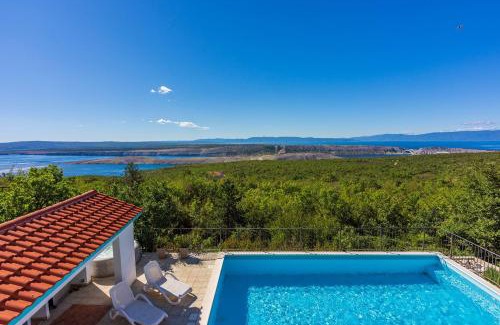 Smrika House | Faszinierende Villa mit traumhaften Meerblick zur Insel Krk mit Privatpool, Tischtennis, Billard, Grill