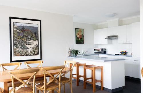 Mollymook Beach Apartment | Fathoms 17