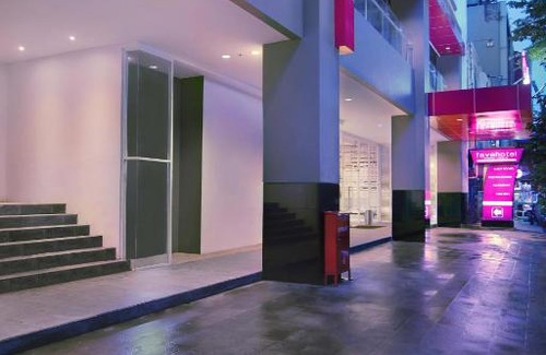 Melawai Hotel | favehotel Melawai