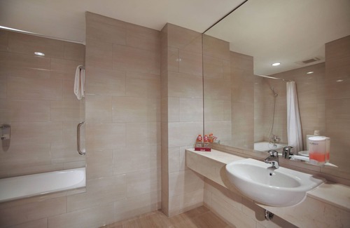 Melawai Hotel | favehotel Melawai