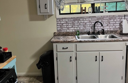 Mantachie Cottage | Fawn Grove cottage