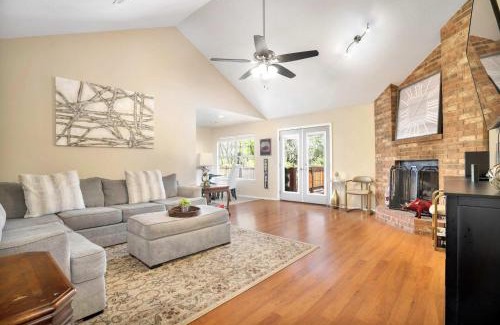 Fayetteville House | Fayetteville Getaway