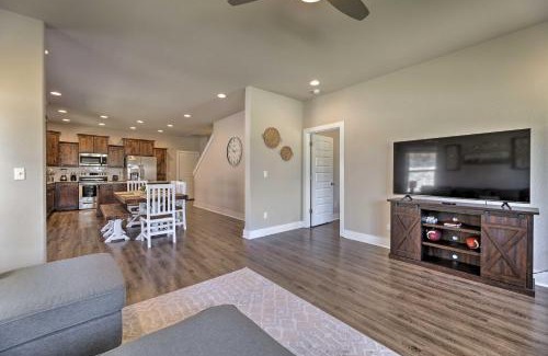 Fayetteville House | Fayetteville House Pool Access and Gas Grill!