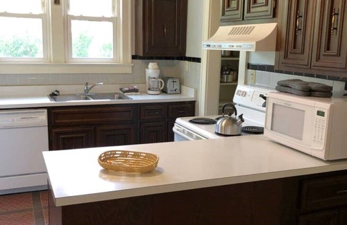 Fayetteville House | Fayetteville, WV Home to New River Gorge and more