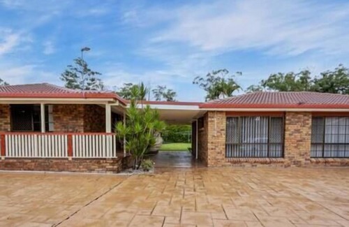 Forestdale House | FD67 4B2.5B Special Holiday Tennis Court+PooL Forestdale