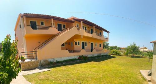 Arillas Apartment | Feakes Apartments