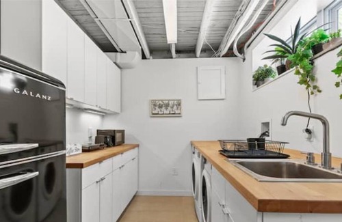 Eckington Apartment | Federal Suite on First Street - Cozy Basement Studio Apartment in Heart of DC