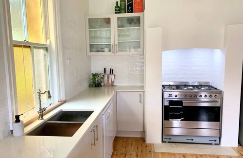 Orange East House | Federation delight | East Orange | Fire pit | Pet friendly