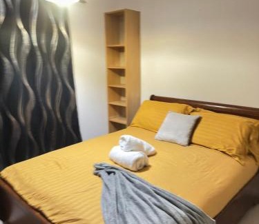 Headington Apartment | Feel at Home! Cozy 3BR Getaway in Prime Location