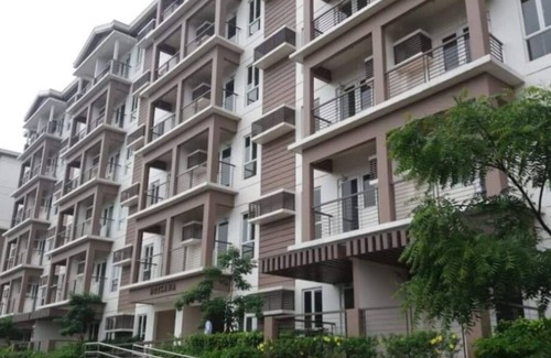Apolonio Samson Condo | Feel at home
