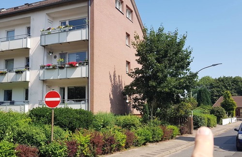 Harrislee Apartment | Feel-good organic accommodation for 1-2 between DK & FL port