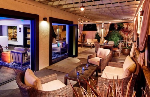 Blackford House | Feel the positive vibes of our hotel in San Jose, CA
